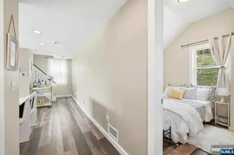 51 Goldfinch Lane West Milford NJ 07421