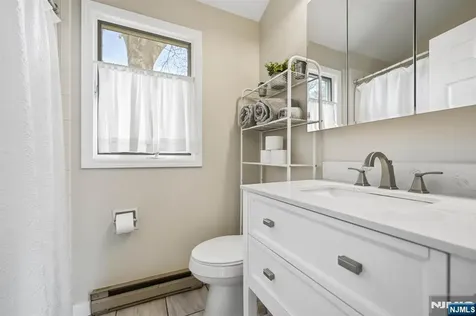 51 Goldfinch Lane West Milford NJ 07421
