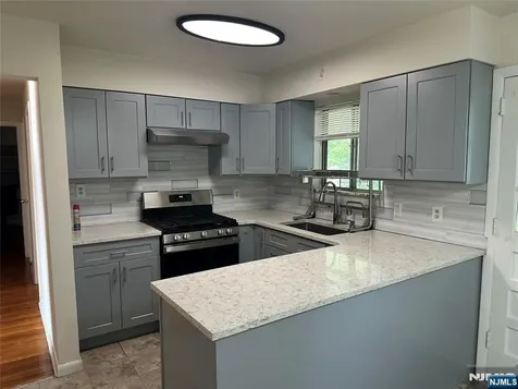 510 Studio Road Ridgefield NJ 07657