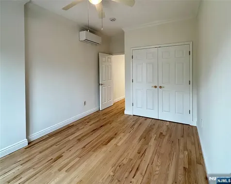 35 N Farview Avenue Paramus NJ 07652