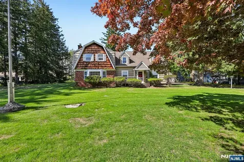 37 Nilsen Avenue Mahwah NJ 07430