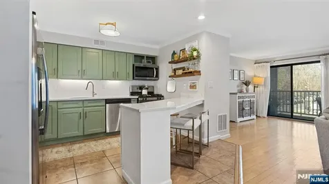 42 Triumph Court East Rutherford NJ 07073
