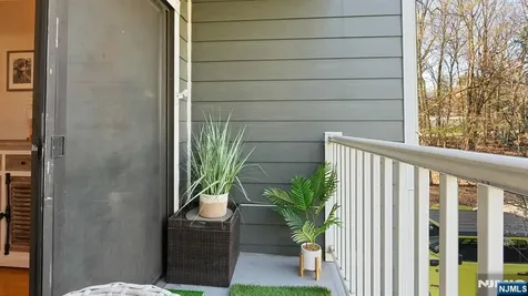 42 Triumph Court East Rutherford NJ 07073