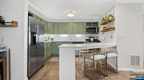 42 Triumph Court East Rutherford NJ 07073