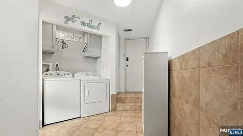 42 Triumph Court East Rutherford NJ 07073