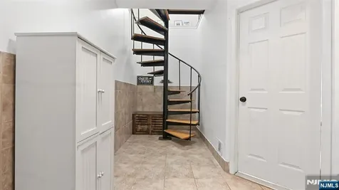 42 Triumph Court East Rutherford NJ 07073