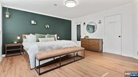 42 Triumph Court East Rutherford NJ 07073
