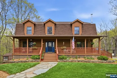 127 Jacobs Road Rockaway Township NJ 07435