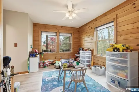 127 Jacobs Road Rockaway Township NJ 07435
