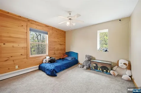 127 Jacobs Road Rockaway Township NJ 07435