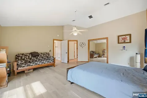 127 Jacobs Road Rockaway Township NJ 07435