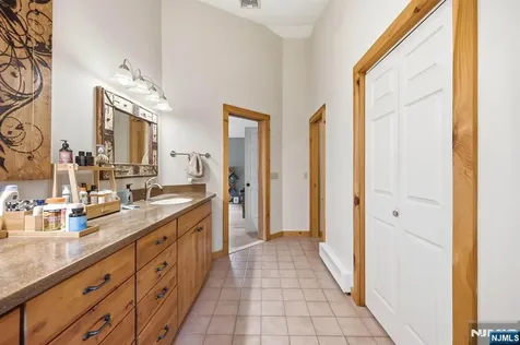 127 Jacobs Road Rockaway Township NJ 07435