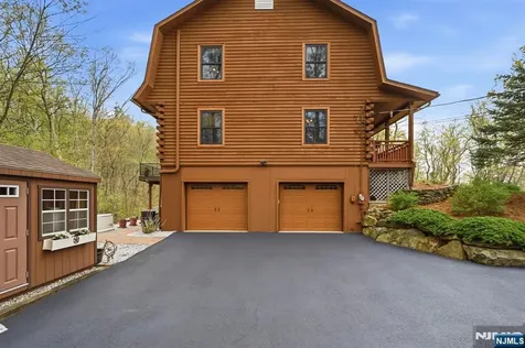 127 Jacobs Road Rockaway Township NJ 07435