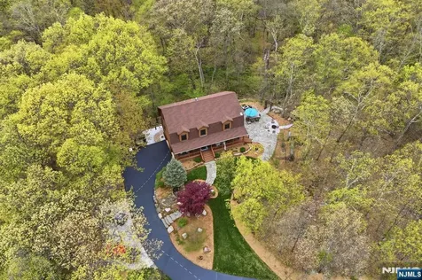 127 Jacobs Road Rockaway Township NJ 07435