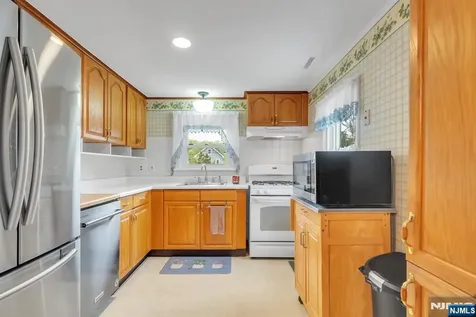 47-49 Furnace Avenue Wanaque NJ 07465