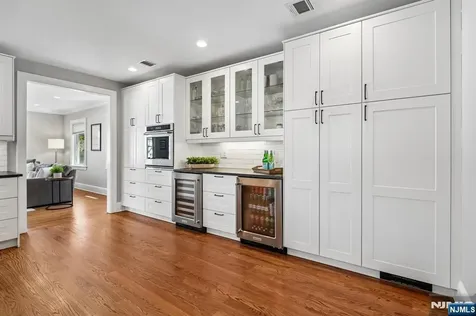 8 Newman Avenue Verona NJ 07044