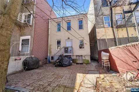 414 Monastery Place Union City NJ 07087
