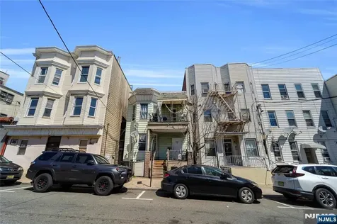 414 Monastery Place Union City NJ 07087