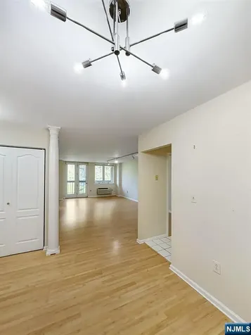 10 Smith Manor Boulevard West Orange NJ 07052