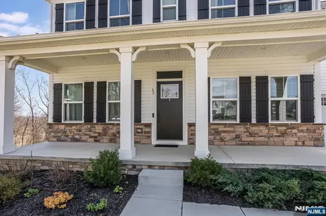 37 Esposito Lane Roxbury Township NJ 07850