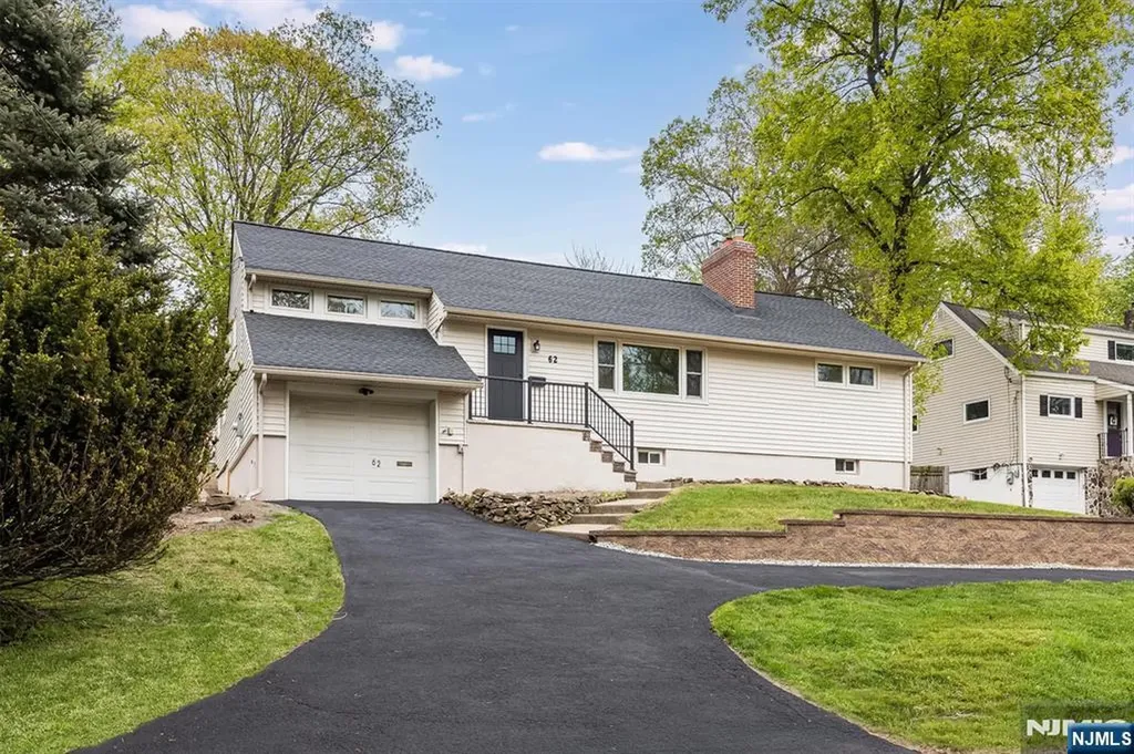 62 Elmwood Terrace Wayne NJ 07470