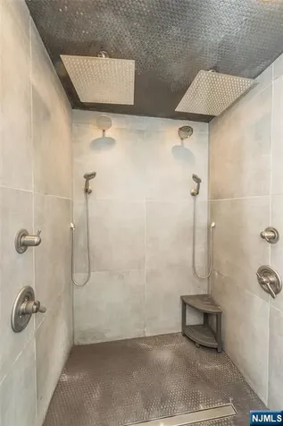 29 Van Duyne Avenue Wayne NJ 07470