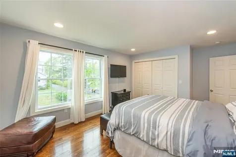 29 Van Duyne Avenue Wayne NJ 07470