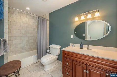 29 Van Duyne Avenue Wayne NJ 07470