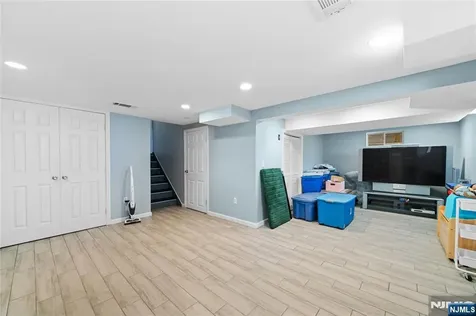 11 Barbara Drive Clifton NJ 07013