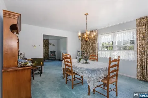 557 Taunton Road Wyckoff NJ 07481