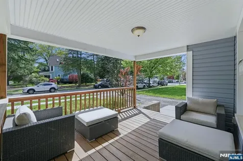 6 Elm Street Westwood NJ 07675