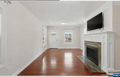 6 Elm Street Westwood NJ 07675