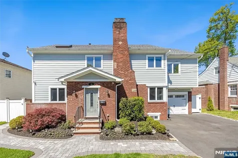 30 Elm Street Dumont NJ 07628
