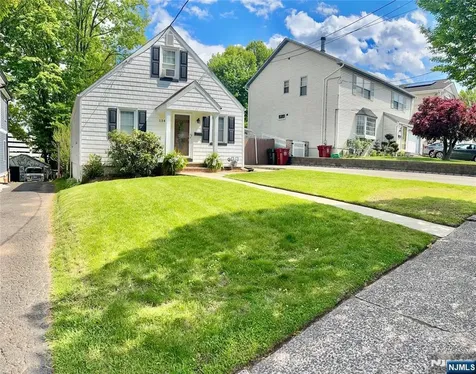 134 Kenzel Avenue Nutley NJ 07110