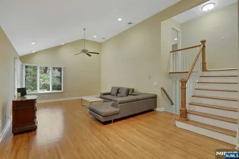787 Winding Way River Vale NJ 07675