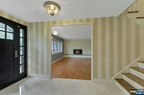 787 Winding Way River Vale NJ 07675