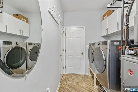 102 Abbie Court West New York NJ 07093