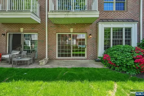 102 Abbie Court West New York NJ 07093