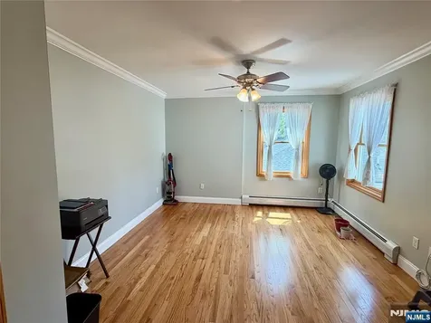 125 Mckinley Avenue Lodi NJ 07644