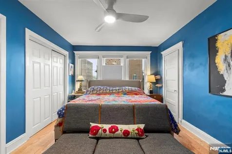 370 Undercliff Avenue Edgewater NJ 07020