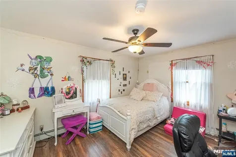 63 Duncan Avenue Pequannock Township NJ 07440
