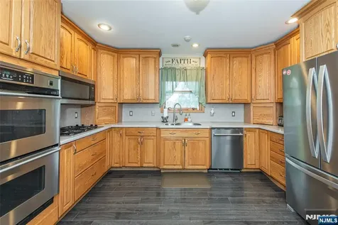 63 Duncan Avenue Pequannock Township NJ 07440