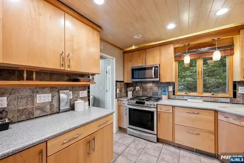 469 Warwick Turnpike West Milford NJ 07421