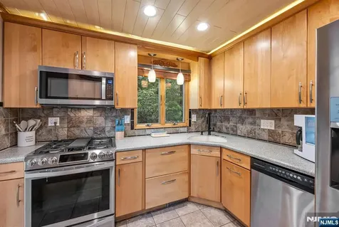 469 Warwick Turnpike West Milford NJ 07421