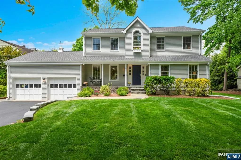 10 Carolina Place Ridgewood NJ 07450