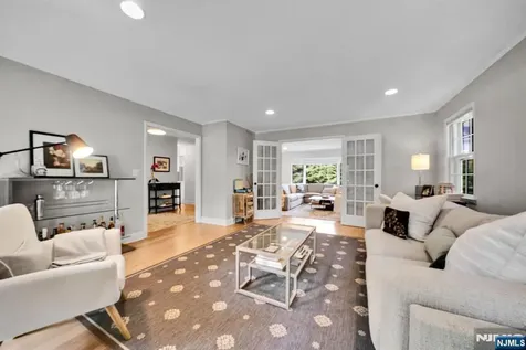 10 Carolina Place Ridgewood NJ 07450