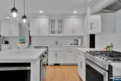 10 Carolina Place Ridgewood NJ 07450