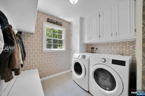 10 Carolina Place Ridgewood NJ 07450