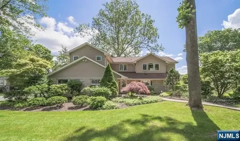 4 Mellon Lane Tenafly NJ 07670
