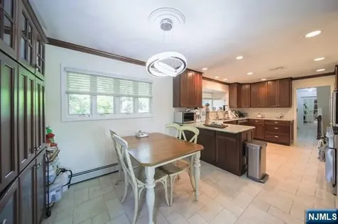 4 Mellon Lane Tenafly NJ 07670